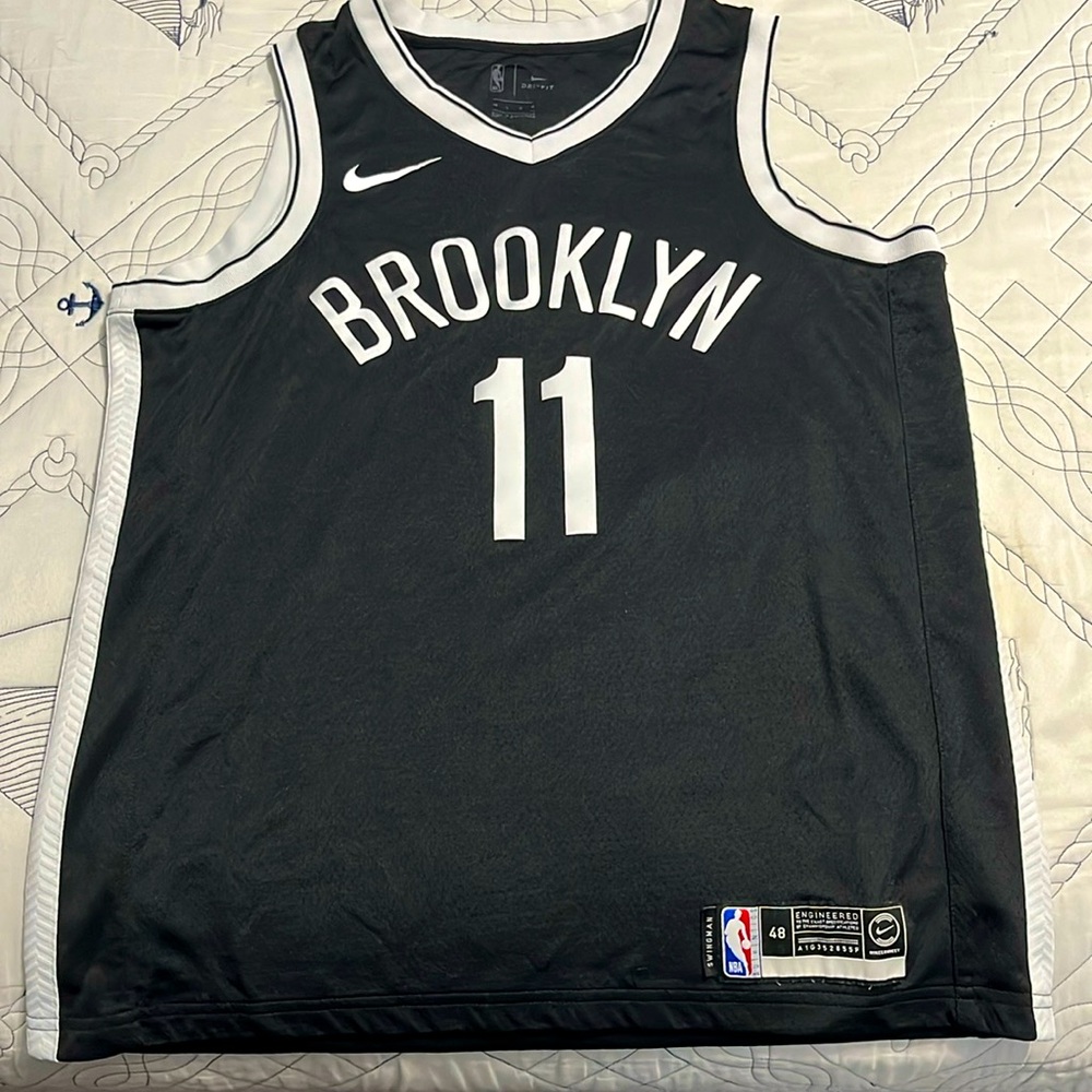 Nike Kyrie Irving Brooklyn Nets Basketball Jersey #11